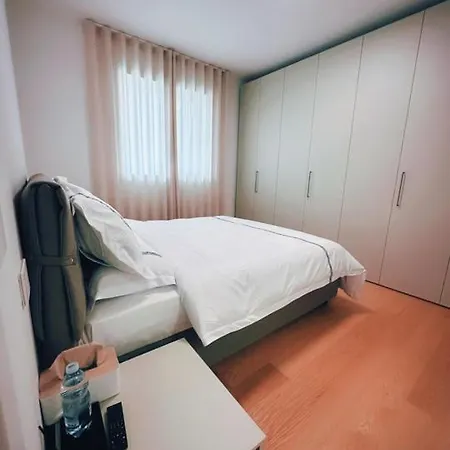 Guerinis House アパート *